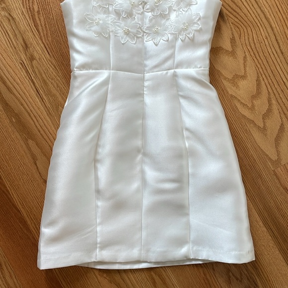 ELLIATT Elder Dress S - Picture 8 of 11
